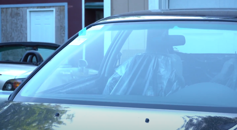 clean installation of a new windhsield 1 768x424