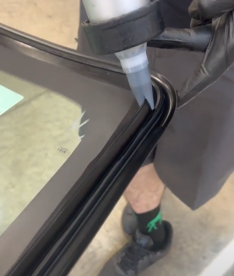 domesticv winbdshield glue on the glass 768x905