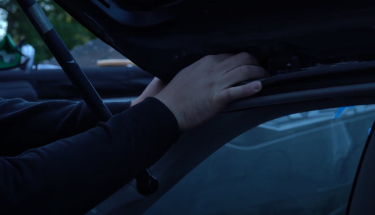 we fix back glass sliders and regulators 2 768x441