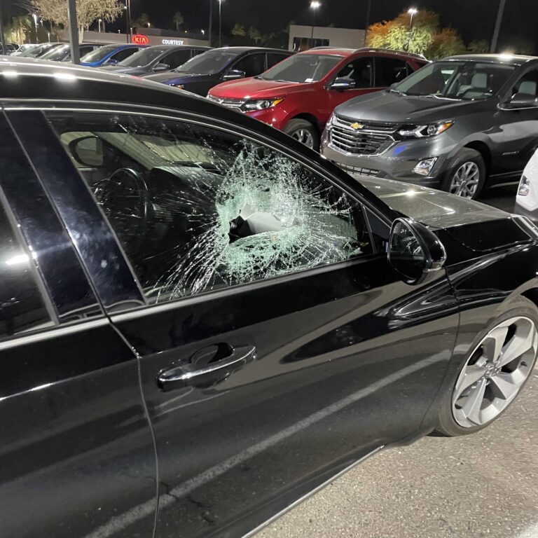 Auto glass service square 768x768